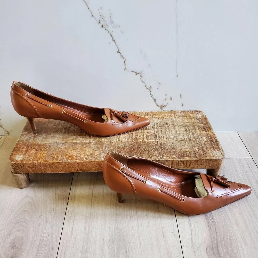 Brooks Brothers Pumps Womens 8 Brown Leather Tassel Pointed Kitten Heel Italy